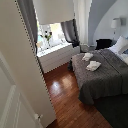 Nyaraló Maison De A A 450 Metres De La Croisette Cannes